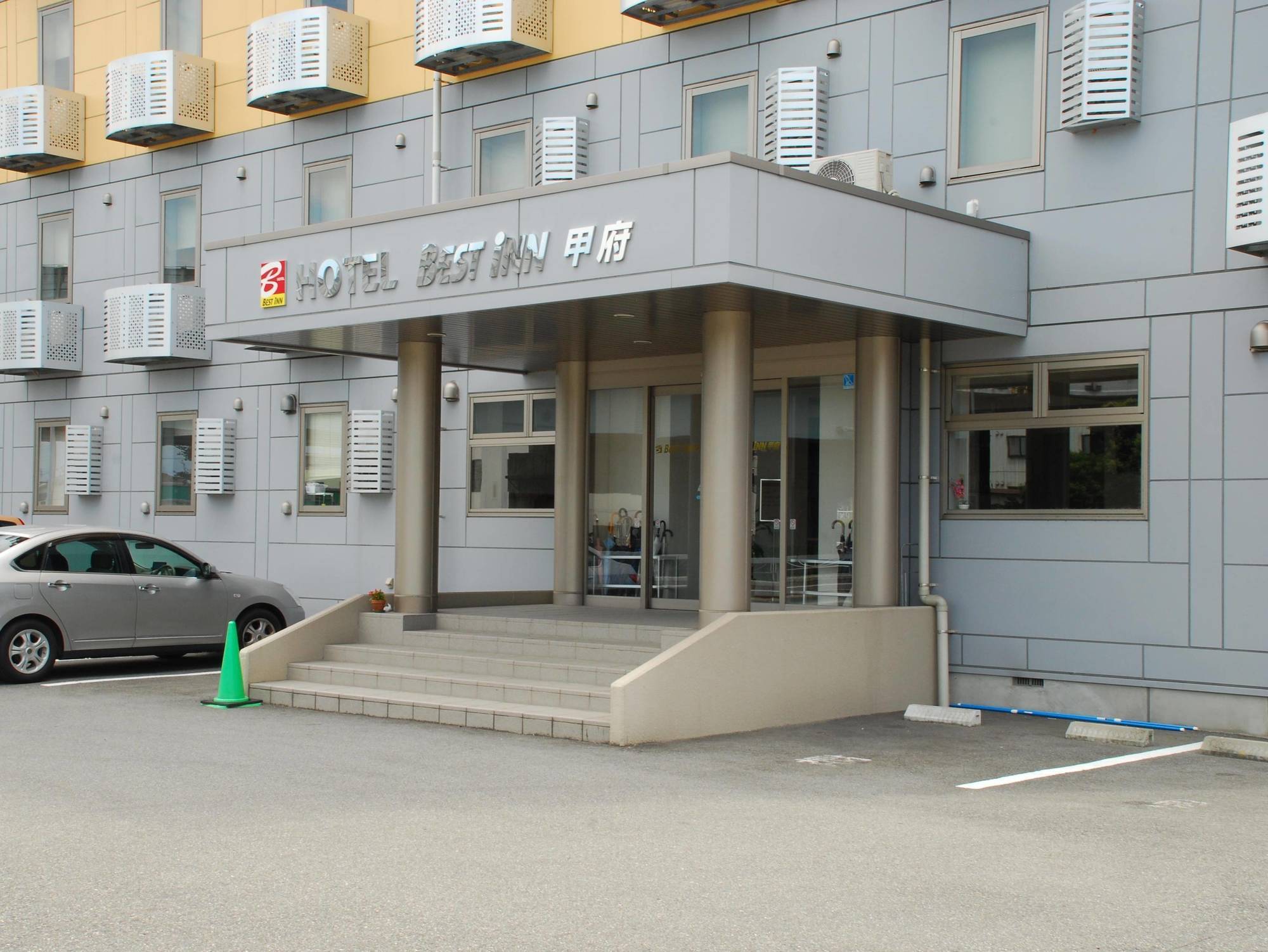 Comfort Inn Kofu Showa Inter Екстер'єр фото